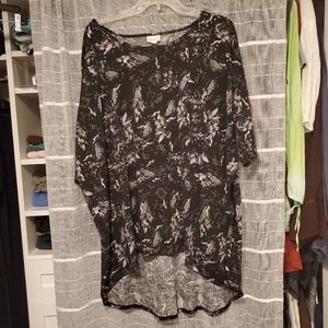 Lularoe Irma 2X top